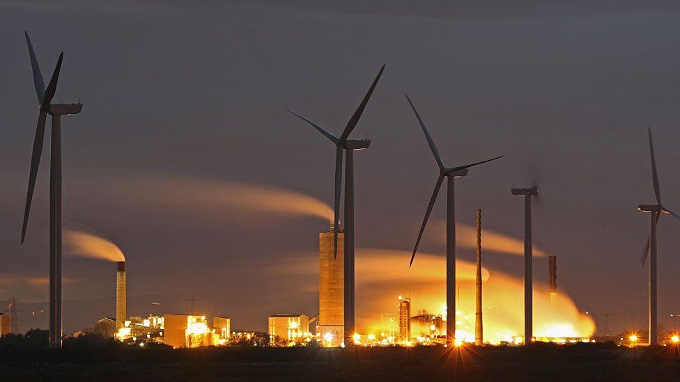 Climate Change: UK faces investment losses in net-zero race ---MPs Image