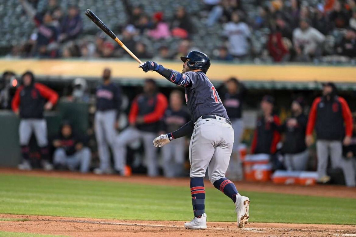 230406-home-run-cleveland-guardians-mn-1130-69679c