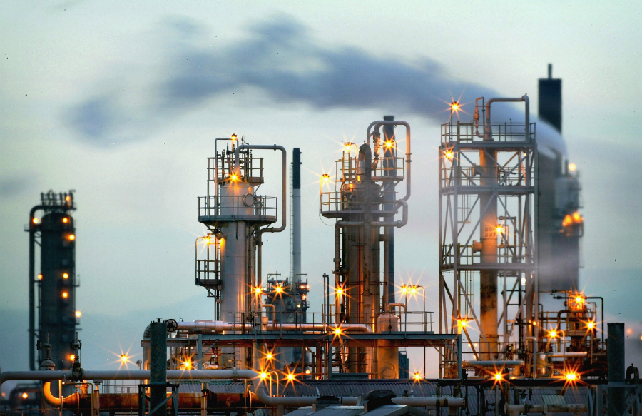 Former UK PM says Petrostate windfall tax would help poor countries in climate crisis Image