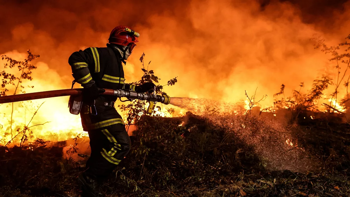 Scientists warn France will have to spend more to deal with climate change Image